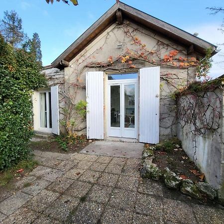 Appartement La Verrerie, Terrasse Et Jardinet 干邑 外观 照片